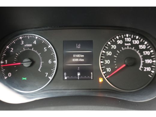 Renault Master 2.3 dCi 135pk L2 H2 Work Edition Airco Navigatie Camera ActivLease financial lease