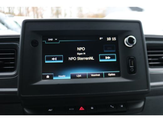 Renault Master 2.3 dCi 135pk L2 H2 Work Edition Airco Navigatie Camera ActivLease financial lease