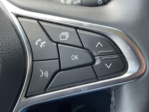 Renault Trafic Life 150pk L2 9-Persoons(Trekhaak - Camera - Keyless Entry - Navigatie - Airco - Apple Carplay) ActivLease financial lease