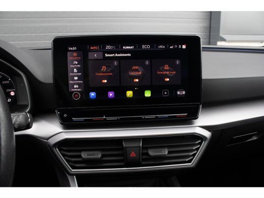 Seat Leon 1.4 TSI eHybrid PHEV FR Bus. Int. PANO CAMERA ADAPTIEF ActivLease financial lease