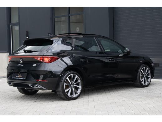 Seat Leon 1.4 TSI eHybrid PHEV FR Bus. Int. PANO CAMERA ADAPTIEF ActivLease financial lease