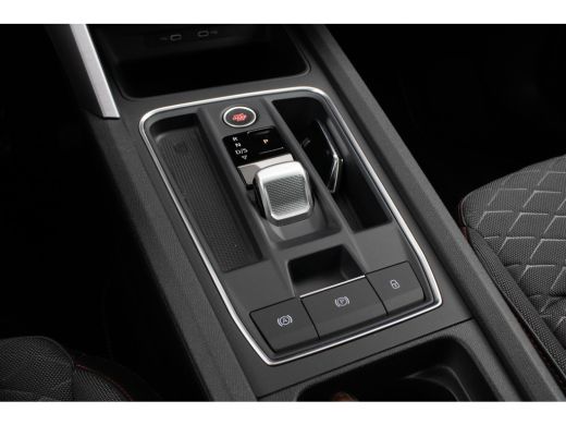 Seat Leon 1.4 TSI eHybrid PHEV FR Bus. Int. PANO CAMERA ADAPTIEF ActivLease financial lease