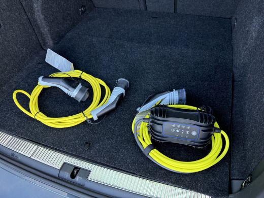 Skoda Superb Combi 1.4 TSI iV 218pk | Trekhaak | Elektrische stoelen ActivLease financial lease