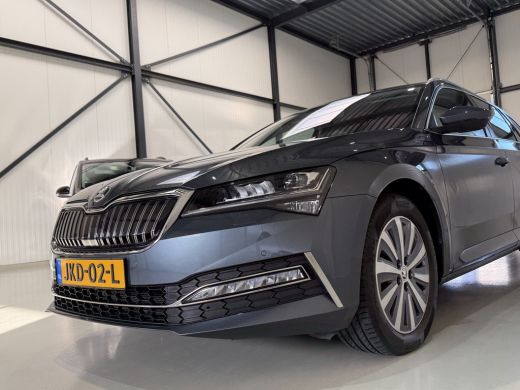 Skoda Superb Combi 1.4 TSI iV 218pk | Trekhaak | Elektrische stoelen ActivLease financial lease
