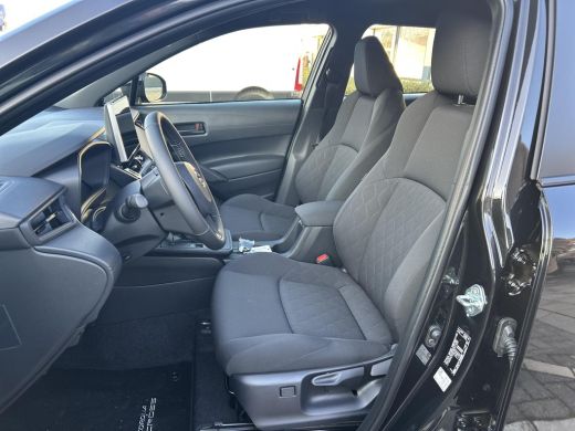 Toyota Corolla Cross Hybrid 140 Active ActivLease financial lease