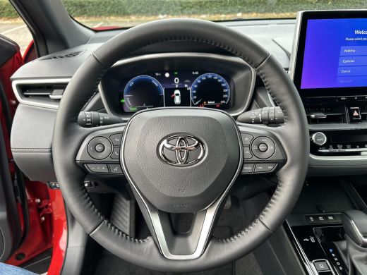 Toyota Corolla Cross Hybrid 140 Dynamic ActivLease financial lease