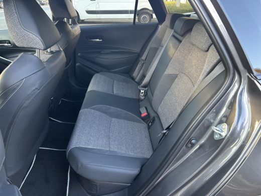 Toyota Corolla Hybrid 140 Dynamic ActivLease financial lease