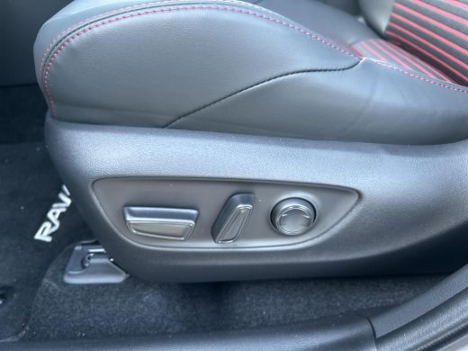 Toyota RAV4 2.5 Plug-in Hybrid AWD Limited Edition |Panoramdak| ActivLease financial lease