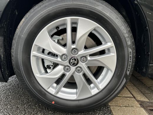 Toyota Yaris 1.5 Hybrid 115 Active ActivLease financial lease