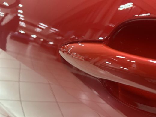 Toyota Yaris 1.5 Hybrid 115 Dynamic ActivLease financial lease