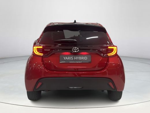 Toyota Yaris 1.5 Hybrid 115 Dynamic ActivLease financial lease