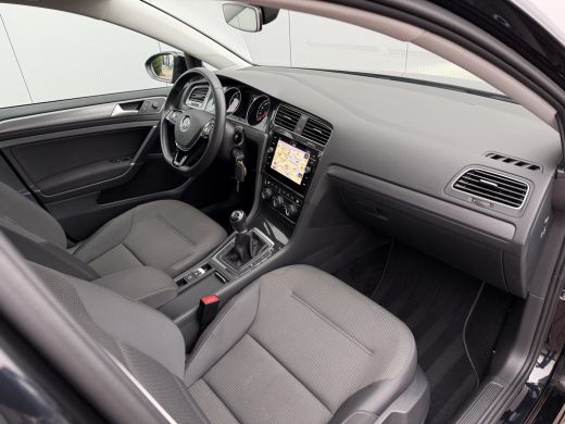 Volkswagen Golf 1.5 TSI ACT 130pk | Pano dak | Full Led ActivLease financial lease