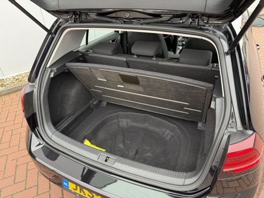 Volkswagen Golf 1.5 TSI ACT 130pk | Pano dak | Full Led ActivLease financial lease