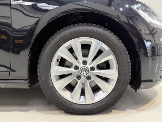 Volkswagen Golf 1.5 TSI ACT 130pk | Pano dak | Full Led ActivLease financial lease