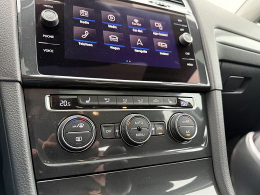 Volkswagen Golf 1.5 TSI ACT 130pk | Pano dak | Full Led ActivLease financial lease