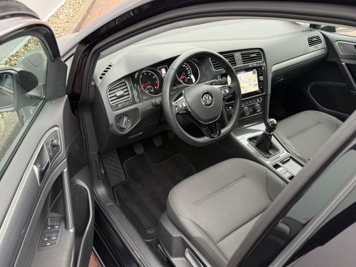 Volkswagen Golf 1.5 TSI ACT 130pk | Pano dak | Full Led ActivLease financial lease