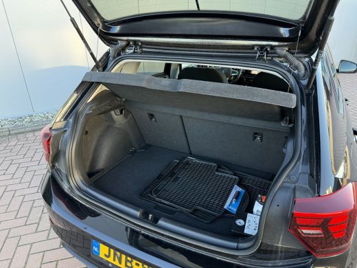 Volkswagen Polo 1.0 TSI 95pk DSG Style | Active info display | Navi ActivLease financial lease