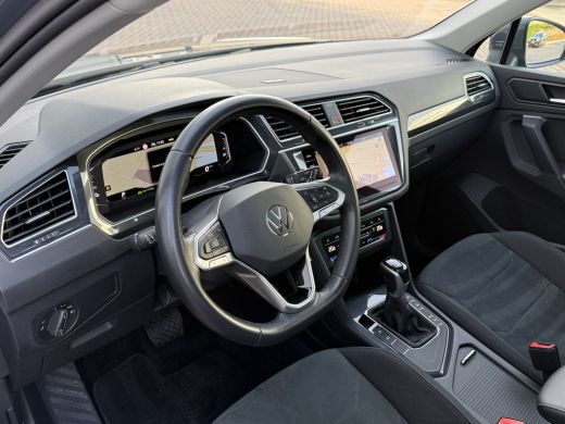 Volkswagen Tiguan 1.4 TSI eHybrid 245pk Elegance | Pano dak |Trekhaak ActivLease financial lease