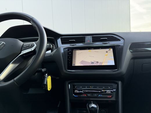 Volkswagen Tiguan 1.4 TSI eHybrid 245pk Elegance | Pano dak |Trekhaak ActivLease financial lease