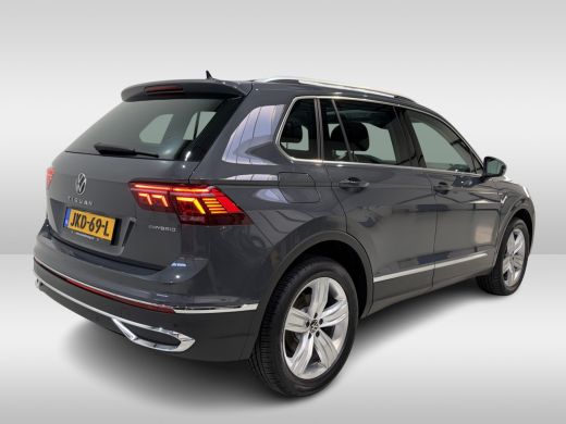 Volkswagen Tiguan 1.4 TSI eHybrid 245pk Elegance | Pano dak |Trekhaak ActivLease financial lease
