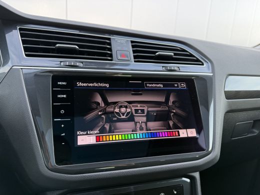 Volkswagen Tiguan 1.4 TSI eHybrid 245pk Elegance | Pano dak |Trekhaak ActivLease financial lease