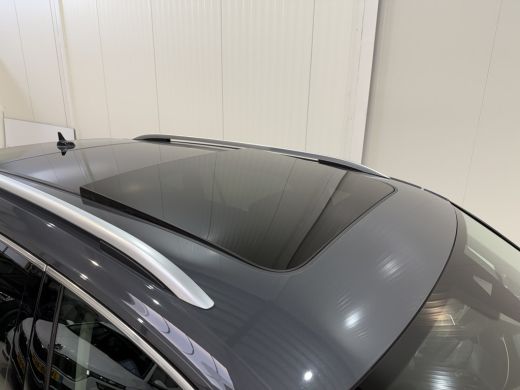 Volkswagen Tiguan 1.4 TSI eHybrid 245pk Elegance | Pano dak |Trekhaak ActivLease financial lease