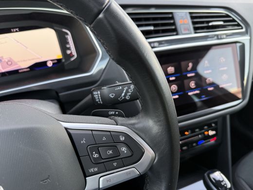 Volkswagen Tiguan 1.4 TSI eHybrid 245pk Elegance | Pano dak |Trekhaak ActivLease financial lease