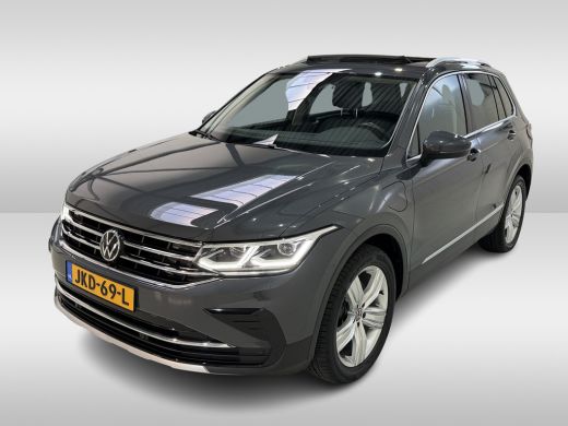 Volkswagen Tiguan 1.4 TSI eHybrid 245pk Elegance | Pano dak |Trekhaak ActivLease financial lease