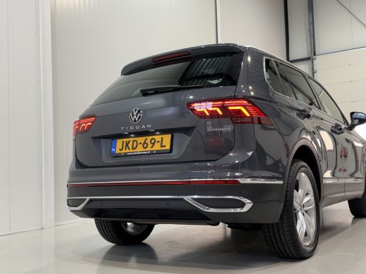 Volkswagen Tiguan 1.4 TSI eHybrid 245pk Elegance | Pano dak |Trekhaak ActivLease financial lease