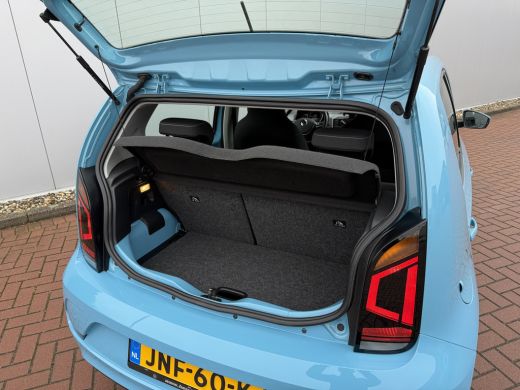 Volkswagen up! 1.0 Active 65pk | Cruise | Camera ActivLease financial lease