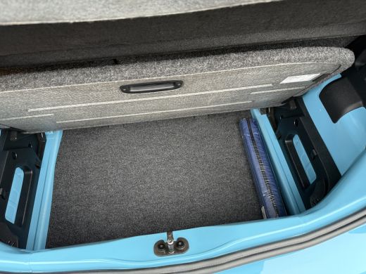 Volkswagen up! 1.0 Active 65pk | Cruise | Camera ActivLease financial lease