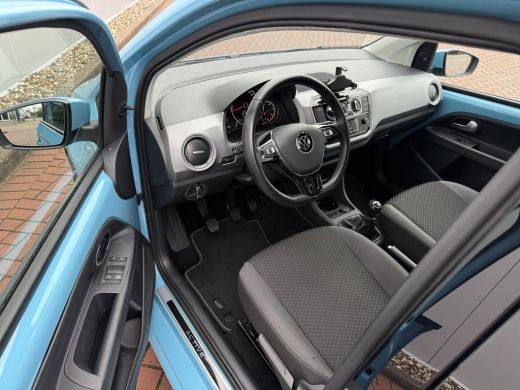 Volkswagen up! 1.0 Active 65pk | Cruise | Camera ActivLease financial lease