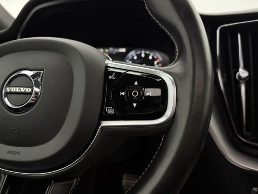 Volvo  XC60 2.0 Recharge T8 AWD R-Design | SOH 83% | Pano | H/K | HuD | Memory | Stoel/Stuurverw. | Virtual |... ActivLease financial lease