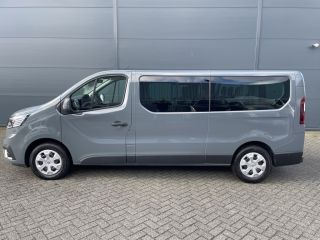 Renault Trafic Life 150pk L2 9-Persoons(Trekhaak - Camera - Keyless Entry - Navigatie - Airco - Apple Carplay)