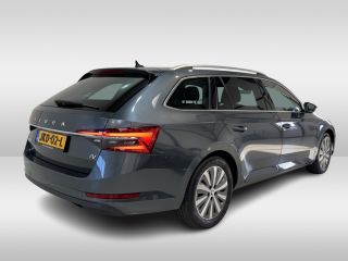 Skoda Superb Combi 1.4 TSI iV 218pk | Trekhaak | Elektrische stoelen