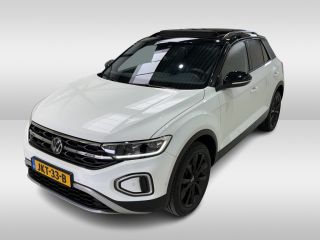 Volkswagen T-Roc 1.0 TSI 110pk Style Black Pack | Pano dak