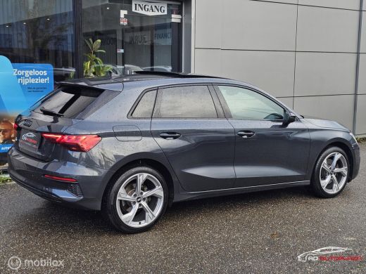 Audi A3 Sportback 40 TFSI e Edition Panorama/HUD/Memory/Sfeer/Keyless ActivLease financial lease
