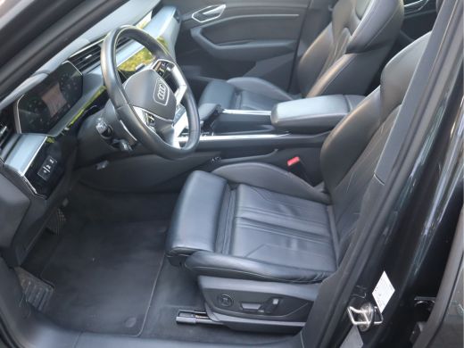 Audi e-tron 50 quattro Business edition Plus 71 kWh / Panoramadak / Sportstoelen / SOH 91% ActivLease financial lease