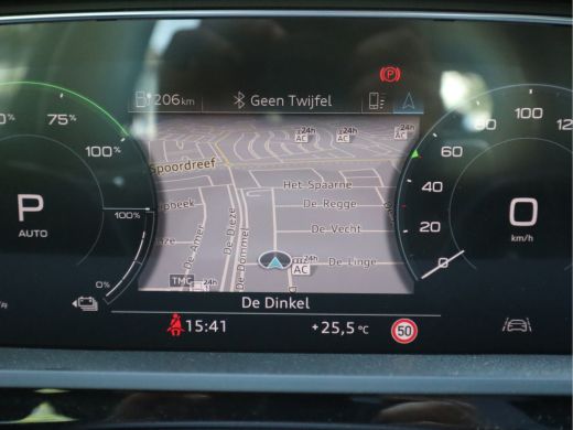 Audi e-tron 50 quattro Business edition Plus 71 kWh / Panoramadak / Sportstoelen / SOH 91% ActivLease financial lease