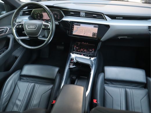 Audi e-tron 50 quattro Business edition Plus 71 kWh / Panoramadak / Sportstoelen / SOH 91% ActivLease financial lease