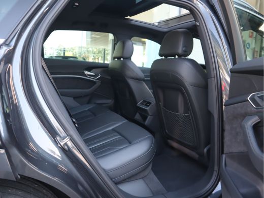 Audi e-tron 50 quattro Business edition Plus 71 kWh / Panoramadak / Sportstoelen / SOH 91% ActivLease financial lease