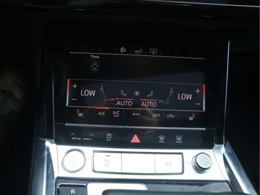 Audi e-tron 50 quattro Business edition Plus 71 kWh / Panoramadak / Sportstoelen / SOH 91% ActivLease financial lease