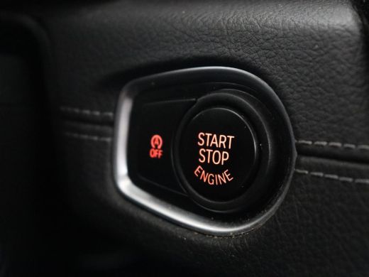 BMW 2 Serie Gran Tourer 218i High Executive 7-persoons | Sport Line | Head-Up | Trekhaak | Sportstoelen | Ful... ActivLease financial lease