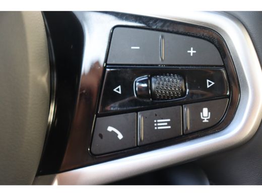 BMW 3 Serie Touring 330i xDrive High Executive M Sport Automaat / Panoramadak / Trekhaak / Sportstoelen / M S... ActivLease financial lease