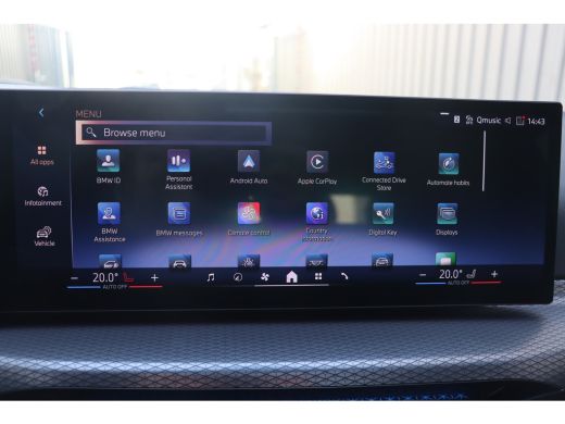 BMW 3 Serie Touring 330i xDrive High Executive M Sport Automaat / Panoramadak / Trekhaak / Sportstoelen / M S... ActivLease financial lease