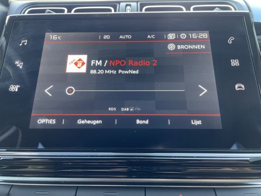 Citroën C3 110pk Max (Camera - Keyless Entry - LED - Automatische Airco - Apple Carplay - Navigatie - Parkee... ActivLease financial lease