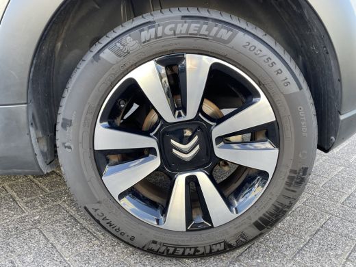 Citroën C3 110pk Max (Camera - Keyless Entry - LED - Automatische Airco - Apple Carplay - Navigatie - Parkee... ActivLease financial lease