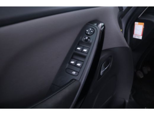 Citroën Grand C4 Picasso 1.2 PureTech Business - 7 Persoons, Navgiatie, Camera ,Climate, ActivLease financial lease