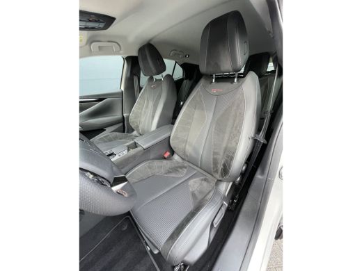 DS DS 4 130pk Performance Line+ (Camera - Keyless Entry - Adaptieve Cruise Controle - Automatische Airco ... ActivLease financial lease