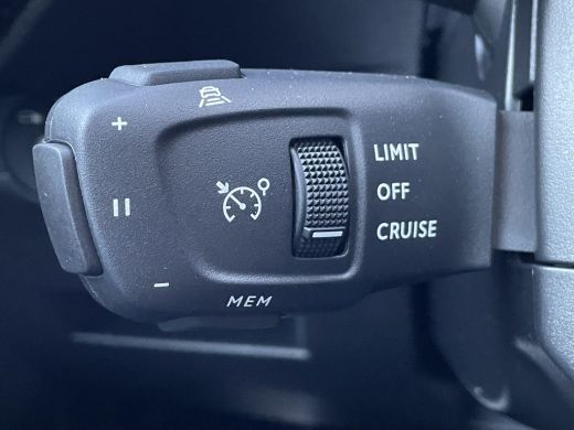 DS DS 7 300pk 4x4 Etoile (Elektrisch Schuifdak - 20" - NightVision - Focal Electra - Leder incl verwarmin... ActivLease financial lease